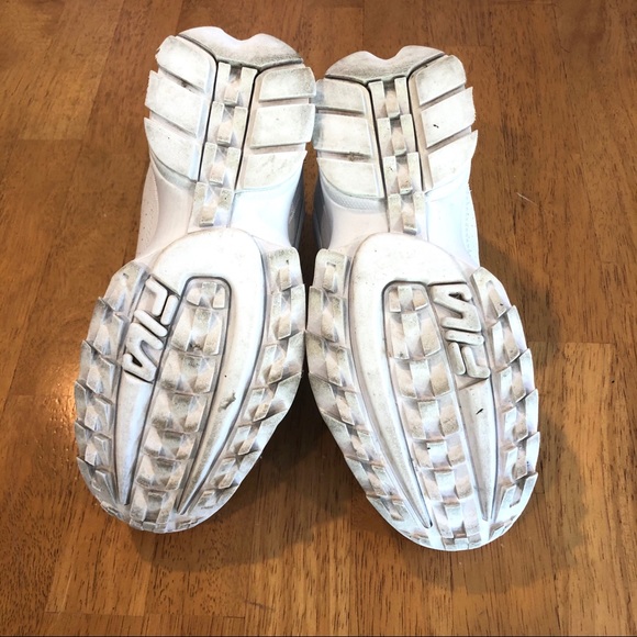 Fila Disruptor 2 - Women’s size 7.5 - Picture 6 of 6